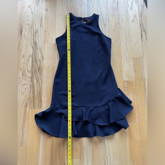 NWT Cynthia Rowley Navy blue dress Size 8, flounce/ruffle hem - Picture 6 of 9